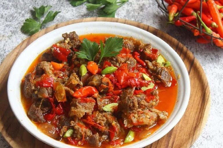 Cukup 3 Bahan Saja! 9 Ide Menu Praktis Untuk Sahur yang Lezat dan Bergizi