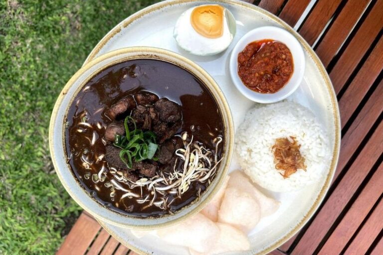 10 Makanan Terlezat di Indonesia Versi TasteAtlas